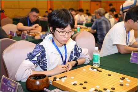 【清源圍棋學霸之麥芷青】 棋海揚帆，學海遨游：“麥子”的智慧雙翼